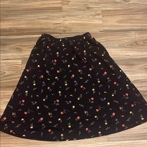 Talbots Black A-Line Skirt with Floral Print size M Petite 100% cotton